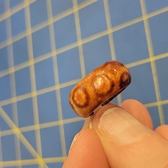 Wooden Ring Size 4 - Picture 1 of 3